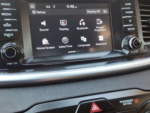 Used 2019 Kia Sorento FWD image 19