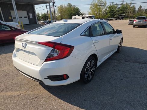 Used 2017 Honda Civic EX-T image 6