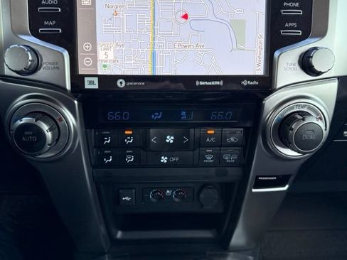 Used 2024 Toyota 4Runner Limited AWD/4WD image 23
