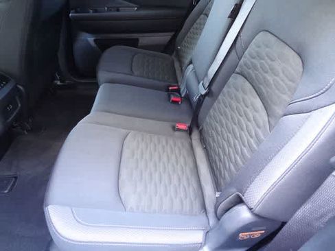Used 2025 Nissan Pathfinder SV FWD image 8