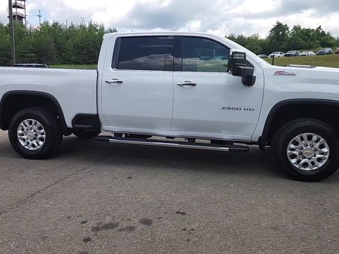 Used 2024 Chevrolet Silverado 2500 LTZ w/ LTZ Convenience Package AWD/4WD image 16
