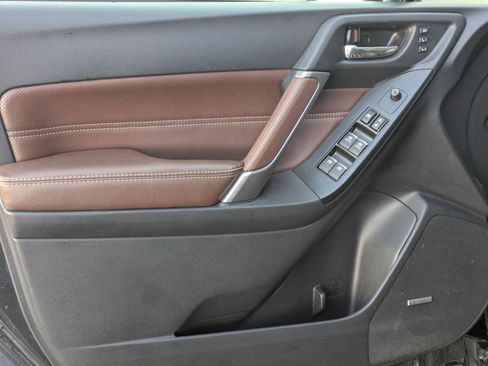 Used 2018 Subaru Forester 2.0XT Touring w/ Popular Package #2 image 9