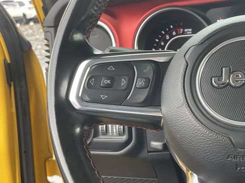 Used 2020 Jeep Wrangler Unlimited Rubicon w/ Dual Top Group image 18