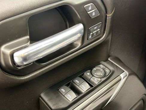 Used 2021 GMC Sierra 1500 AT4 image 17