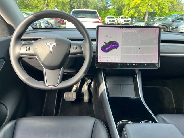 Used 2021 Tesla Model Y Long Range AWD/4WD image 9