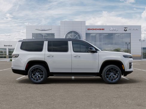 New 2026 Jeep Grand Wagoneer 4WD image 21