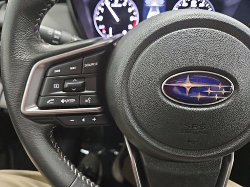 Used 2025 Subaru Legacy Premium AWD/4WD image 15