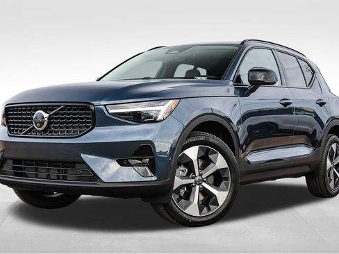 New 2026 Volvo XC40 B5 Plus w/ Protection Package Premier image 1