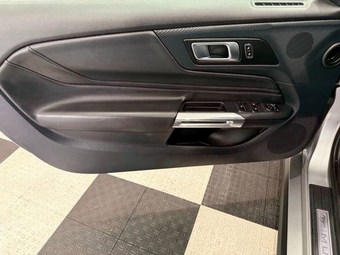 Used 2024 Ford Mustang Premium image 14