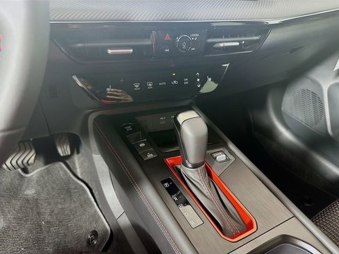 New 2026 Nissan Kicks SR w/ Cold Weather Package image 15