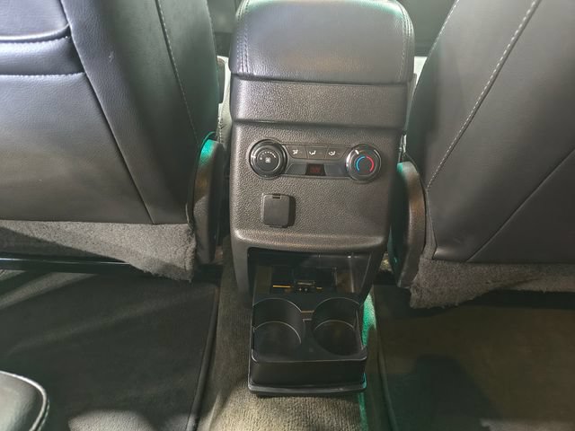 Used 2015 Ford Explorer XLT w/ Equipment Group 202B AWD/4WD image 15