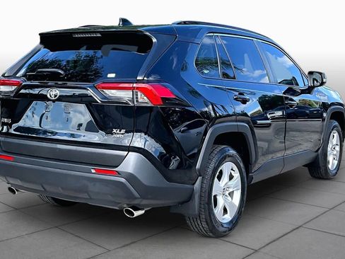 Used 2020 Toyota RAV4 XLE w/ XLE Grade Weather Package image 13