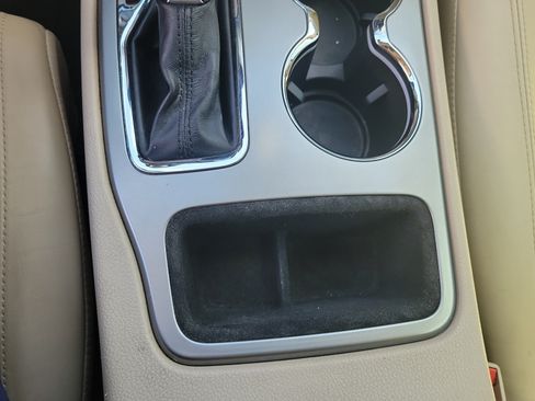 Used 2020 Jeep Grand Cherokee Limited RWD image 27