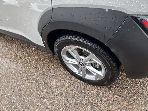 Used 2023 Hyundai Kona SEL w/ Convenience Package AWD/4WD image 7