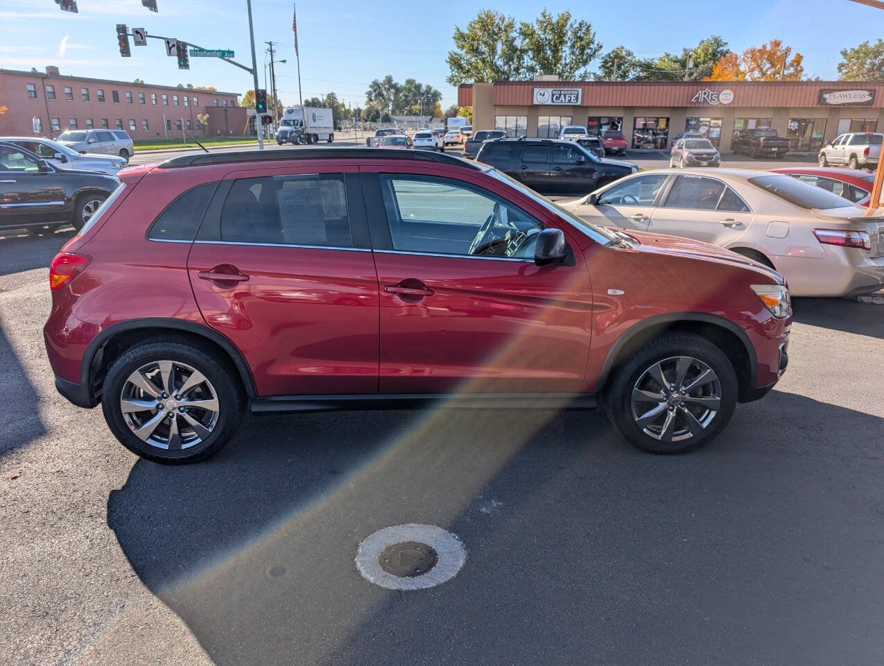 Used 2013 Mitsubishi Outlander Sport LE AWD/4WD image 8