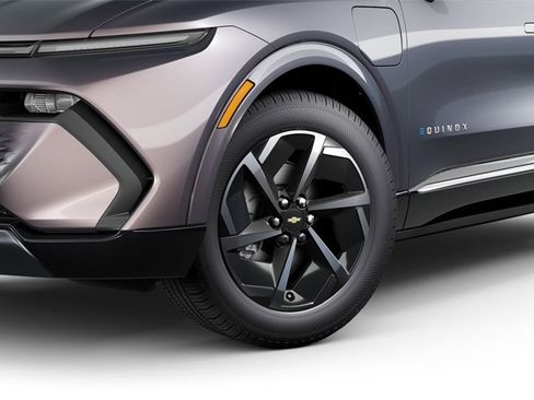 New 2025 Chevrolet Equinox EV LT image 5