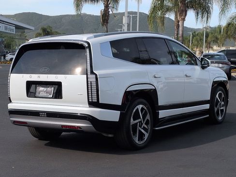 Used 2026 Hyundai Ioniq 9 Limited image 10