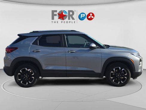 Used 2023 Chevrolet TrailBlazer LT FWD image 6