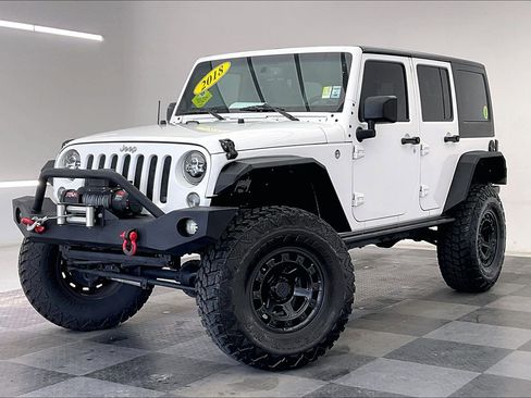 Used 2018 Jeep Wrangler Unlimited Sport S image 12