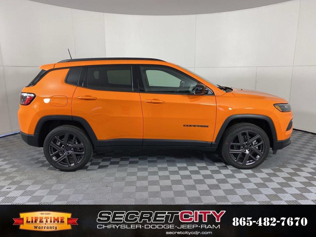 New 2026 Jeep Compass Latitude AWD/4WD image 8