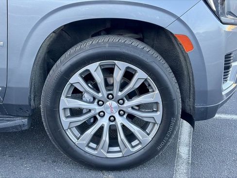 Used 2021 GMC Yukon XL Denali image 32