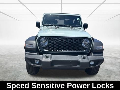 Used 2024 Jeep Wrangler Sport AWD/4WD image 9