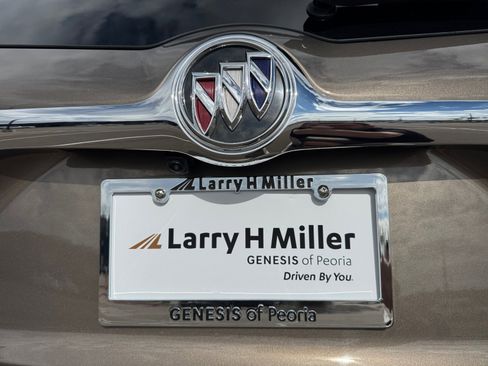 Used 2019 Buick Envision Premium w/ Driver Confidence Package image 24