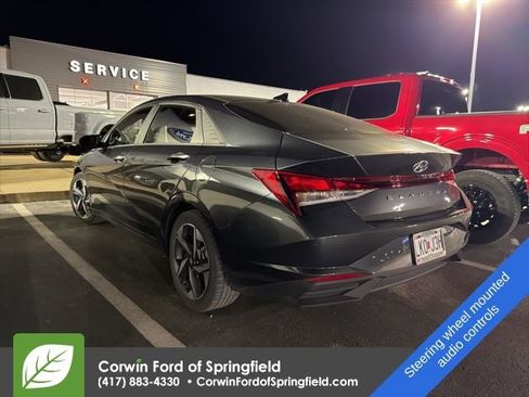 Used 2023 Hyundai Elantra SEL w/ Convenience Package image 7