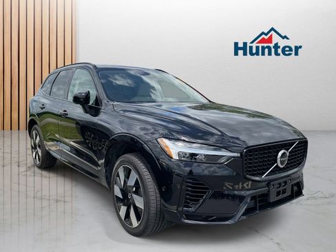 Used 2025 Volvo XC60 T8 Plus w/ Protection Package Premier AWD/4WD image 1