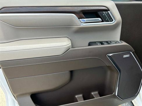 Certified 2023 GMC Sierra 1500 SLT w/ SLT Premium Package image 25