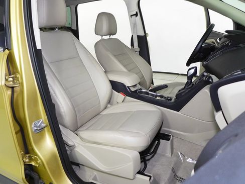Used 2014 Ford Escape Titanium FWD image 19