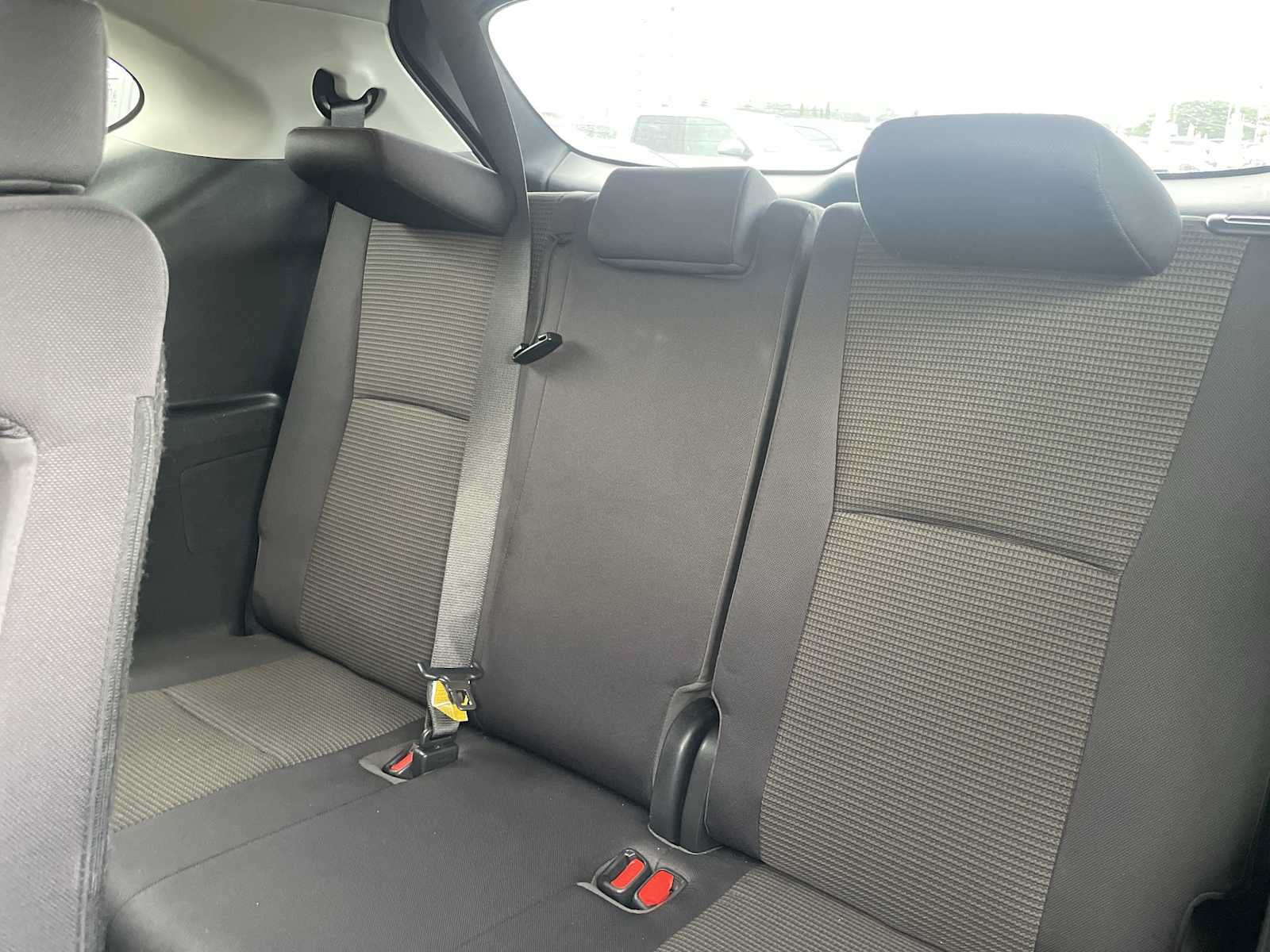 Used 2023 Toyota Highlander L FWD image 23
