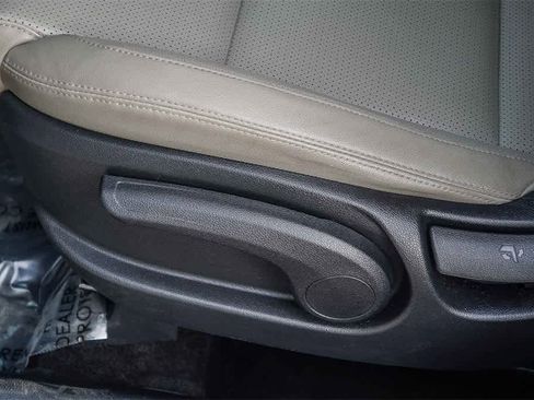 Used 2020 Kia Sportage S image 23