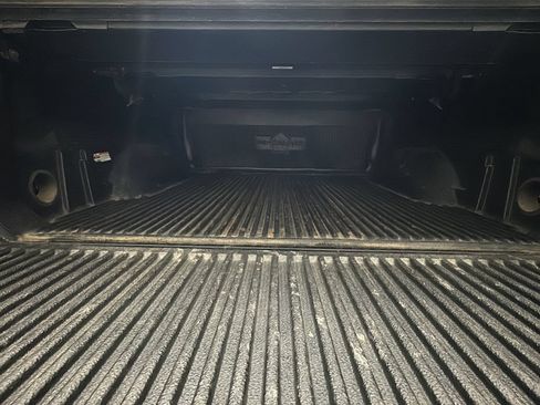 Used 2021 RAM 1500 Laramie AWD/4WD image 21
