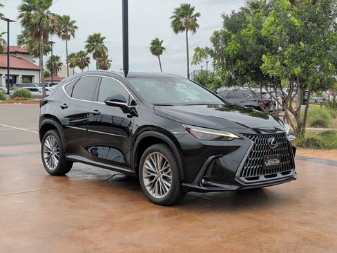 Used 2023 Lexus NX 350 AWD w/ Vision Package image 1