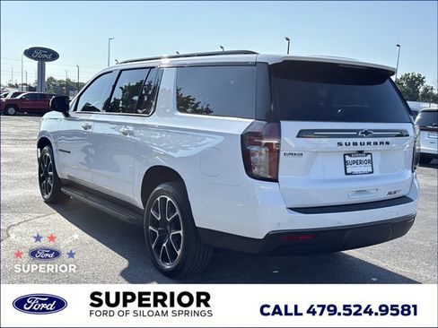 Used 2022 Chevrolet Suburban RST w/ Luxury Package AWD/4WD image 9