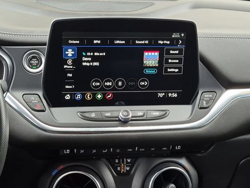 Used 2023 Chevrolet Blazer LT FWD image 18