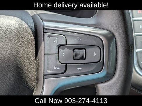 Used 2023 Chevrolet Suburban Z71 w/ Luxury Package AWD/4WD image 20
