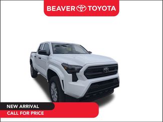 Used 2024 Toyota Tacoma SR video 1
