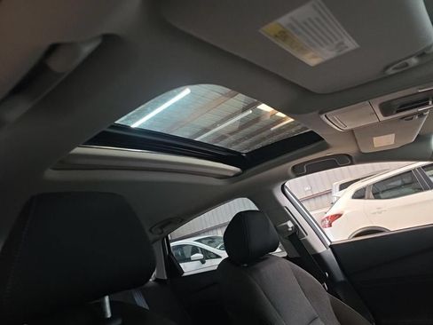 Used 2023 Honda Accord EX image 19