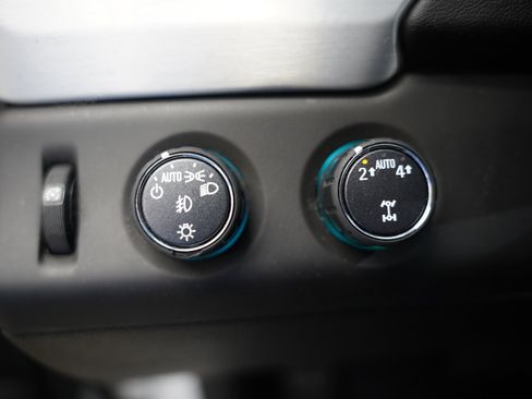 Used 2019 GMC Yukon XL SLT image 27