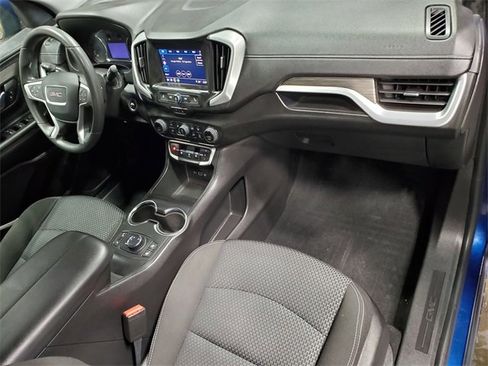 Certified 2023 GMC Terrain SLE w/ Driver Convenience Package image 14