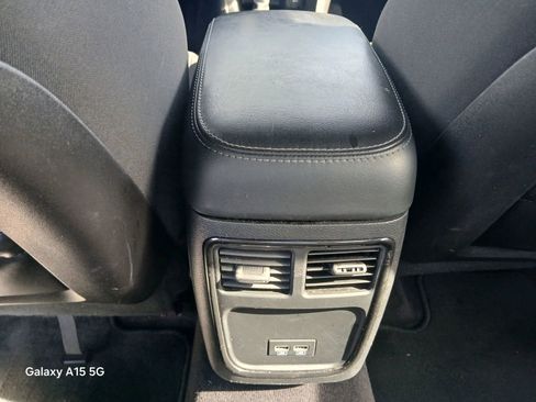 Used 2018 Dodge Charger GT w/ Blacktop Package image 28