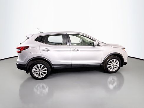 Used 2020 Nissan Rogue Sport S w/ Appearance Package FWD image 11