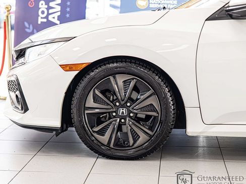 Used 2019 Honda Civic EX image 7