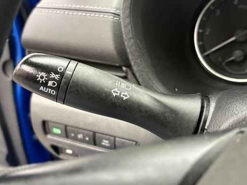 Used 2024 Nissan Sentra SV FWD image 17