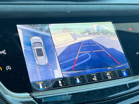 Certified 2024 Cadillac XT6 Sport w/ Platinum Package image 26