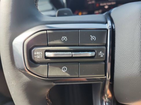 New 2026 GMC Acadia AT4 w/ Luxury Package AWD/4WD image 19