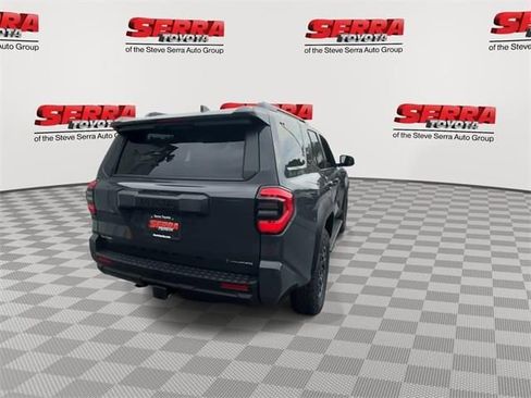 Certified 2025 Toyota 4Runner TRD Off-Road Premium image 8