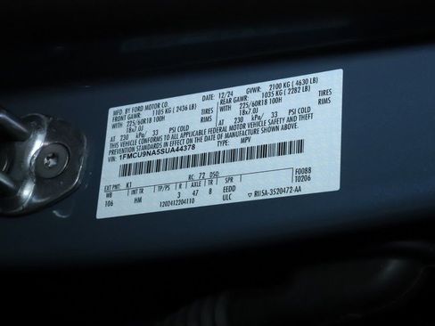 Used 2025 Ford Escape ST-Line Select image 41